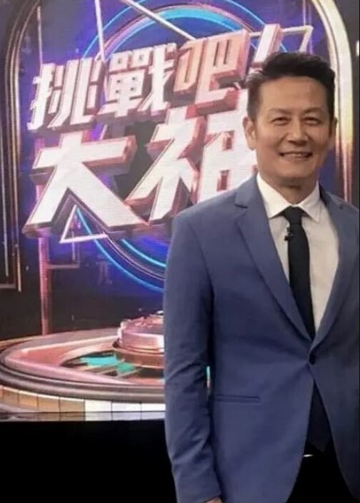 兄妹无套乱伦哥哥不懂怜香惜玉掐着妹妹脖子肆意内射白虎逼 - 芝麻开门